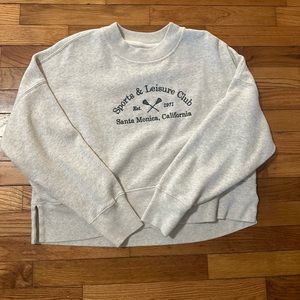 Abercrombie cropped crewneck sweatshirt